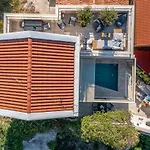 Arca, Sea View/sauna/open/closed/heated Pool Willa