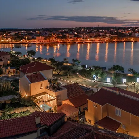 Arca, Sea View/sauna/open/closed/heated Pool Nin