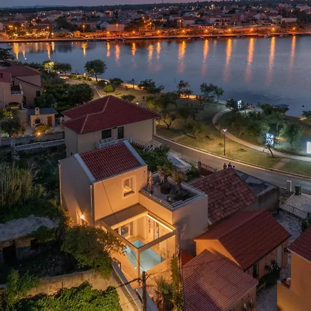 Villa Arca, Sea View/sauna/open/closed/heated Pool *