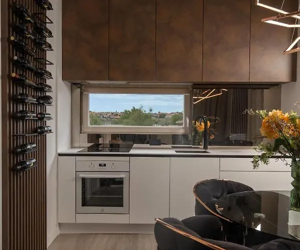 Вилла Arca, Sea View/sauna/open/closed/heated Pool Нин