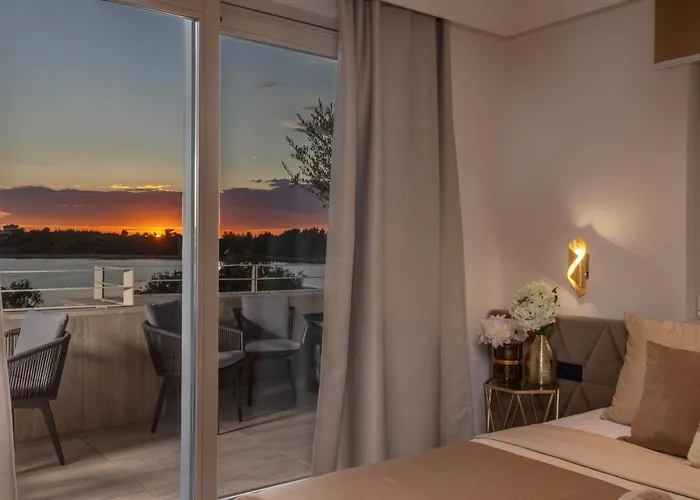 Arca, Sea View/sauna/open/closed/heated Pool *