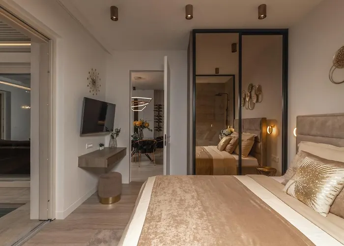 Arca, Sea View/sauna/open/closed/heated Pool וילה *